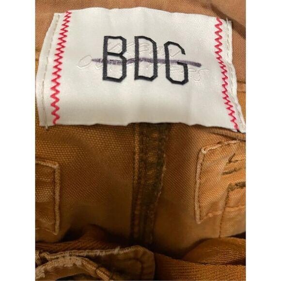 New Urban Outfitters BDG Washed Out Cargo Short Size 32 - Picture 8 of 10